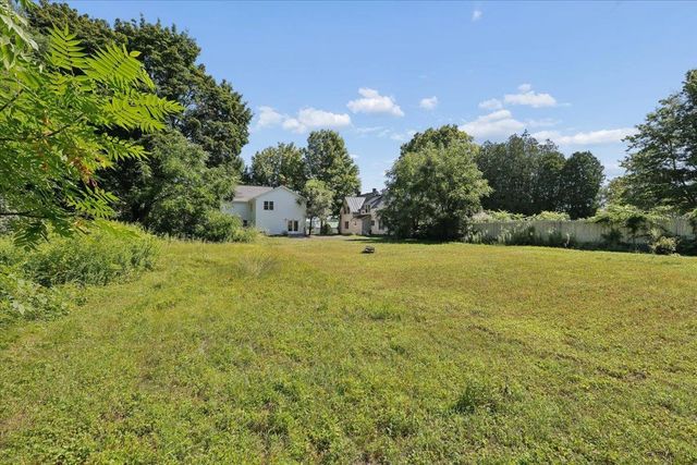 9 High Street, Boscawen, NH 03303