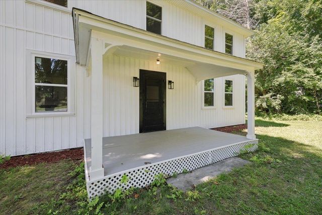 9 High Street, Boscawen, NH 03303