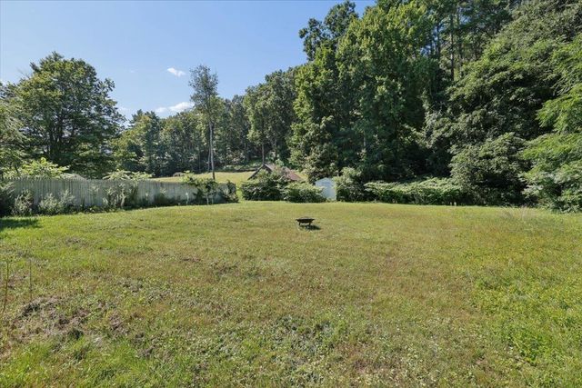 9 High Street, Boscawen, NH 03303
