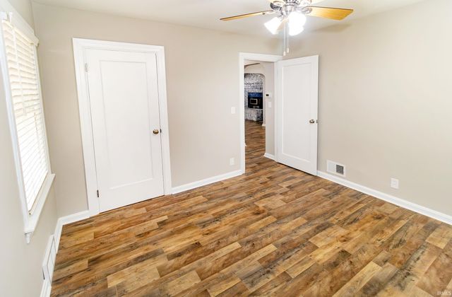 3106 Mount Vernon Avenue, Evansville, IN 47712