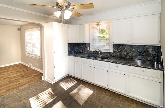 3106 Mount Vernon Avenue, Evansville, IN 47712