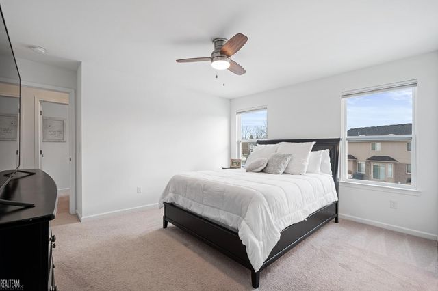 48284 Stapleton Avenue, Macomb, MI 48042