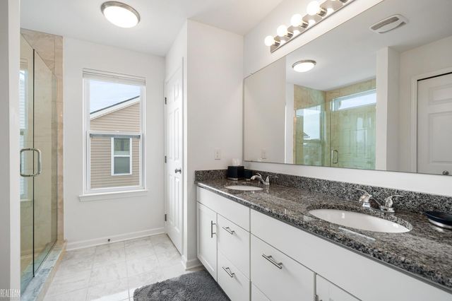 48284 Stapleton Avenue, Macomb, MI 48042