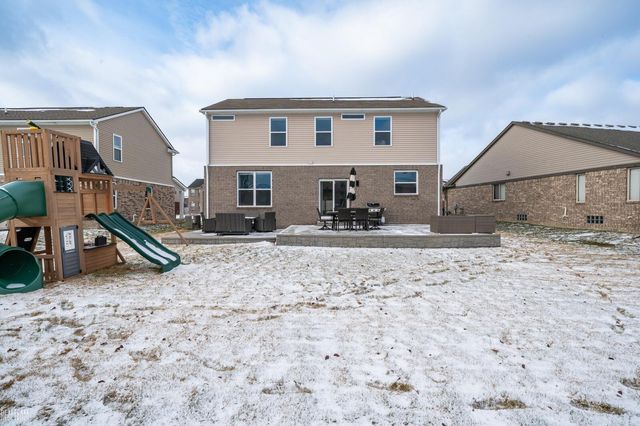 48284 Stapleton Avenue, Macomb, MI 48042