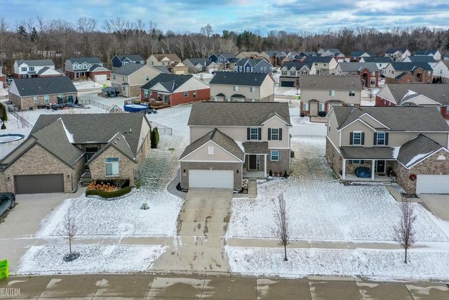 48284 Stapleton Avenue, Macomb, MI 48042