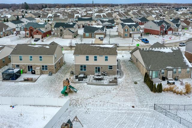 48284 Stapleton Avenue, Macomb, MI 48042