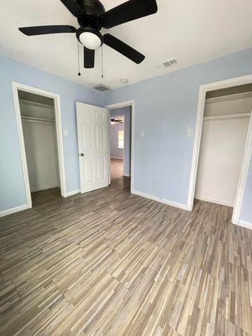 3010 Modree Avenue, Dallas, TX 75216