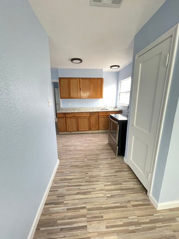 3010 Modree Avenue, Dallas, TX 75216