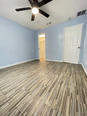 3010 Modree Avenue, Dallas, TX 75216