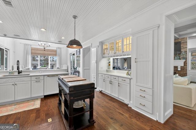 3361 Linger Longer Road, Greensboro, GA 30642