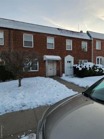 16662 22nd Avenue, Whitestone, NY 11357