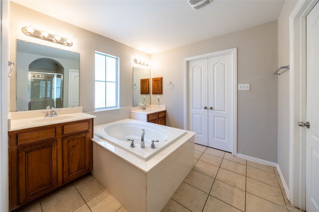 1815 Bridgeport Drive, Providence Village, TX 76227