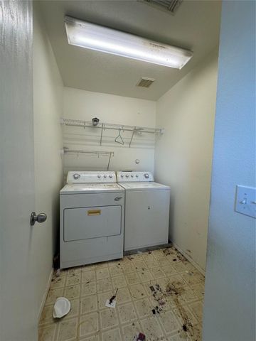 3435 Becker Glen Street, Fresno, TX 77545