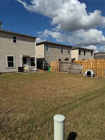 3435 Becker Glen Street, Fresno, TX 77545