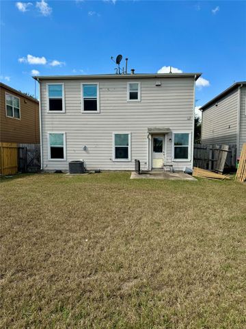 3435 Becker Glen Street, Fresno, TX 77545