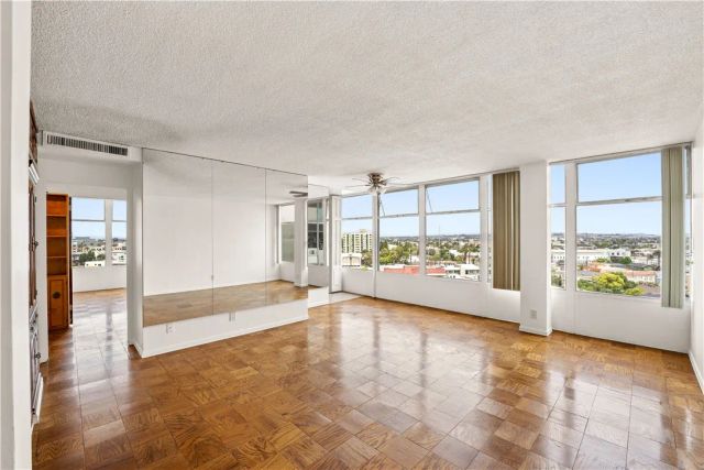 100 Atlantic Avenue 905, Long Beach, CA 90802