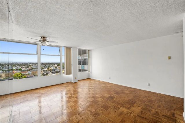 100 Atlantic Avenue 905, Long Beach, CA 90802