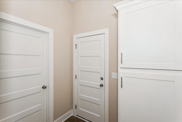 1530 E Appleton St, Valley Center, KS 67147