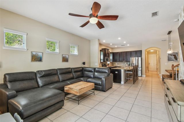 11307 QUIET FOREST DRIVE, Tampa, FL 33635