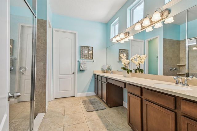 11307 QUIET FOREST DRIVE, Tampa, FL 33635