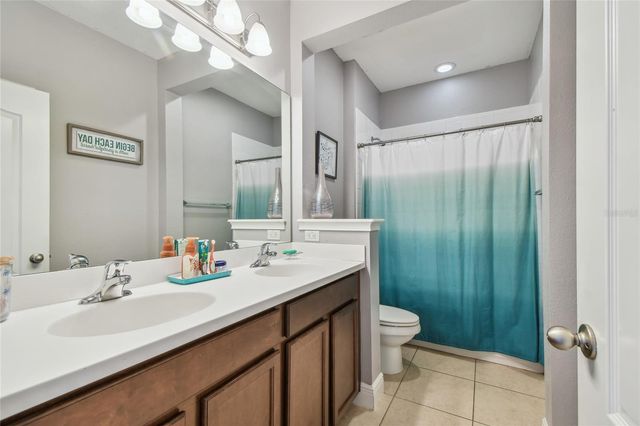 11307 QUIET FOREST DRIVE, Tampa, FL 33635