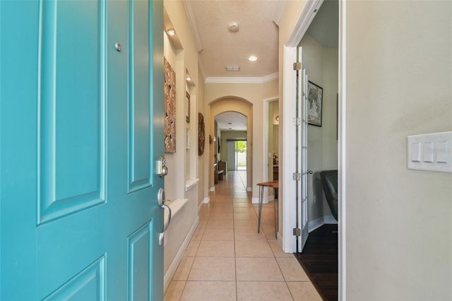 11307 QUIET FOREST DRIVE, Tampa, FL 33635