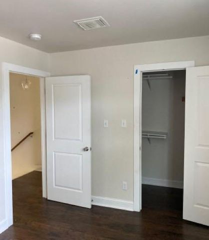 716 Worthshire Street, Houston, TX 77008