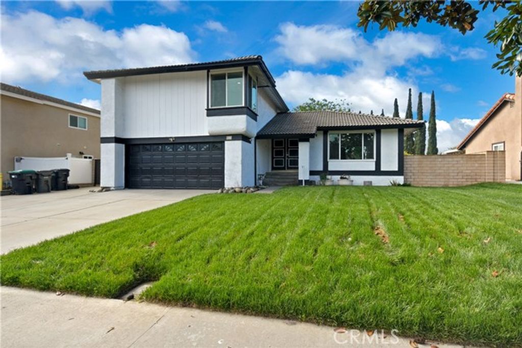 913 Bristol, San Dimas, CA 91773