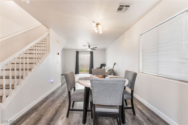 4734 Valleyside Avenue, Las Vegas, NV 89115