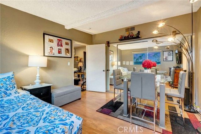 1523 E Windsor 208A, Glendale, CA 91205