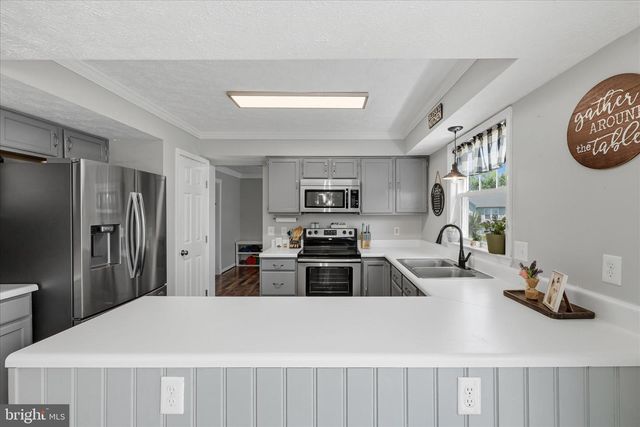 101 SUSSEX CIR, Stephens City, VA 22655