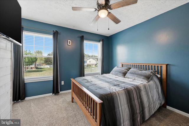101 SUSSEX CIR, Stephens City, VA 22655