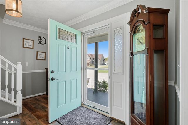 101 SUSSEX CIR, Stephens City, VA 22655