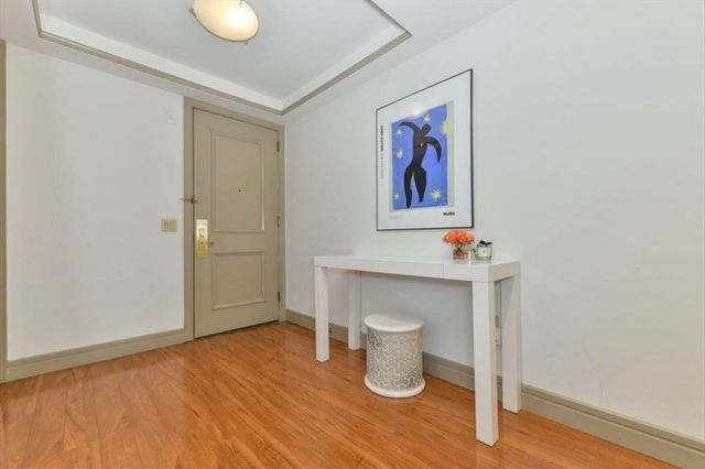 3 Avery Street 810, Boston, MA 02111