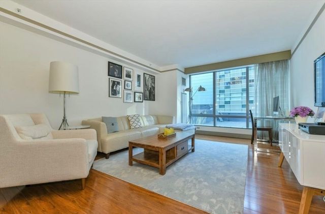 3 Avery Street 810, Boston, MA 02111