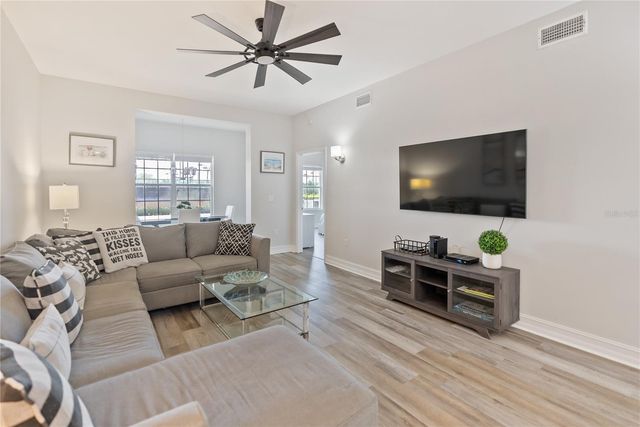 3702 54TH DRIVE W 102, Bradenton, FL 34210