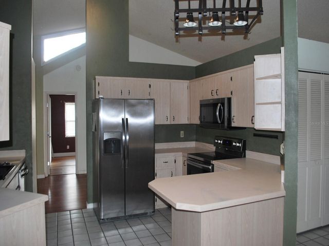 2213 PINE TREE DRIVE, Edgewater, FL 32141