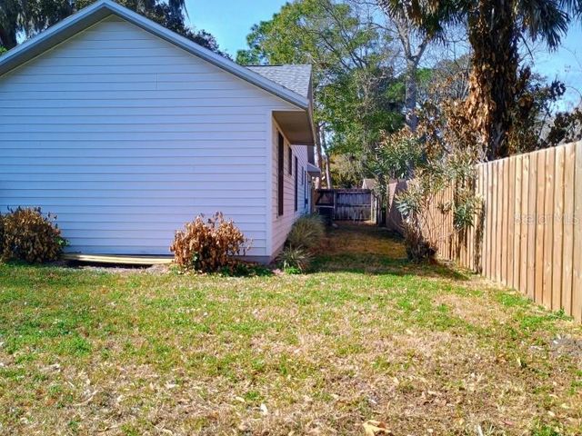 2213 PINE TREE DRIVE, Edgewater, FL 32141