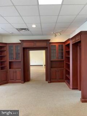 756 S MAIN STREET, Chambersburg, PA 17201