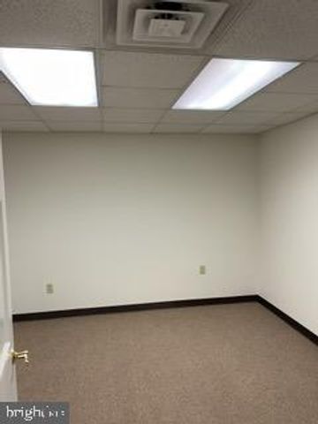 756 S MAIN STREET, Chambersburg, PA 17201