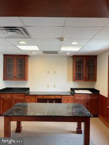 756 S MAIN STREET, Chambersburg, PA 17201