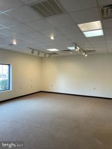 756 S MAIN STREET, Chambersburg, PA 17201