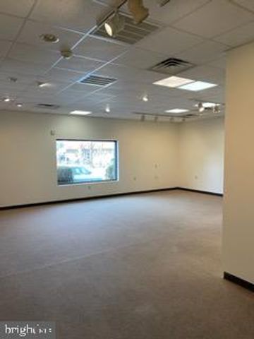 756 S MAIN STREET, Chambersburg, PA 17201