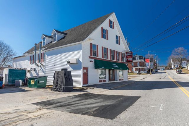 27 Carroll Street, Pittsfield, NH 03263