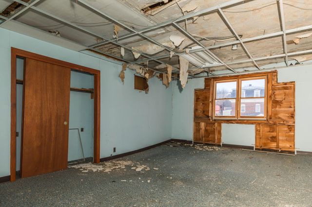 27 Carroll Street, Pittsfield, NH 03263