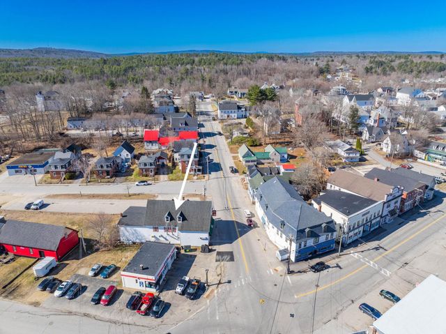 27 Carroll Street, Pittsfield, NH 03263