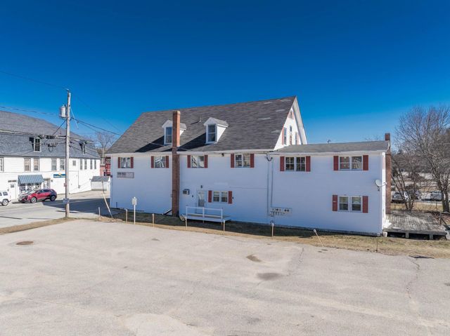 27 Carroll Street, Pittsfield, NH 03263
