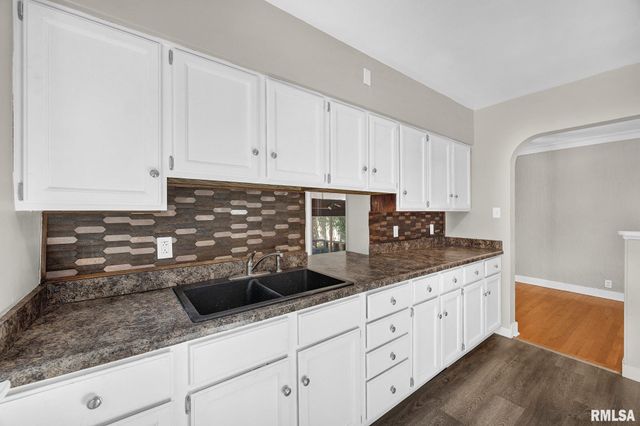 1614 W MARGARET Avenue, Peoria, IL 61604