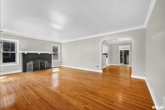 1614 W MARGARET Avenue, Peoria, IL 61604