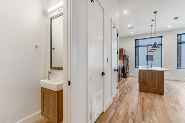 5609 Live Oak Street 502, Dallas, TX 75206